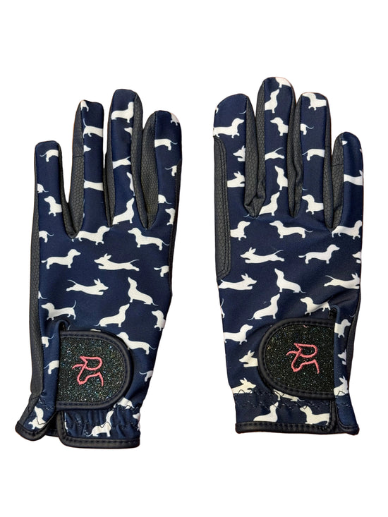 The SNAG riding gloves with sausage-dog print