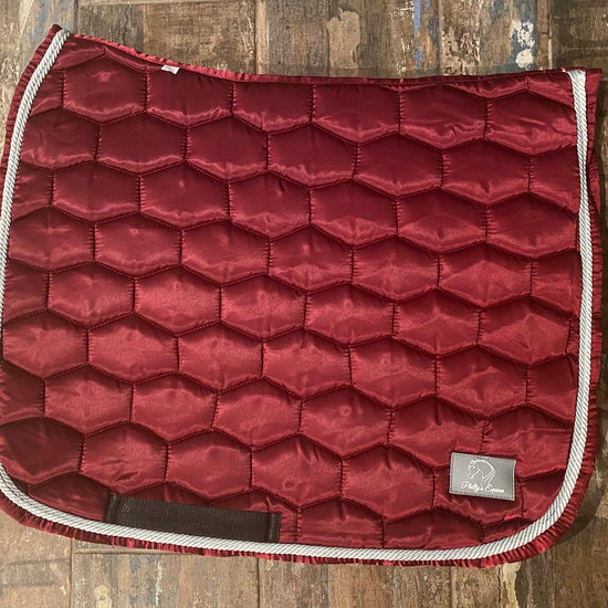 LUXE DRESSAGE SADDLE PAD - BURGUNDY