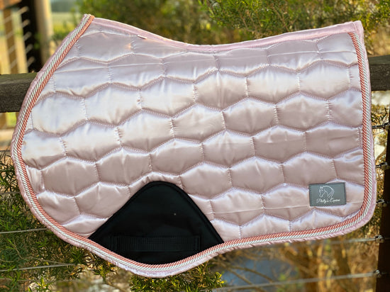 LUXE JUMP CUT SADDLE PAD - ROSE